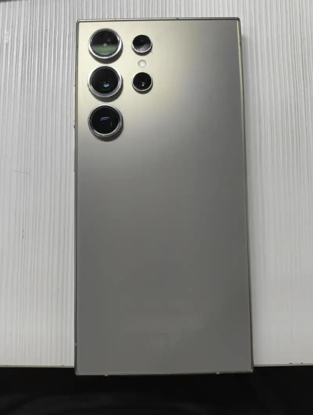 Samsung Mobile S24 Ultra