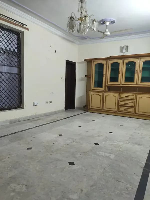 15 Marla 1st Floor For Rent (Hiring Possible)
