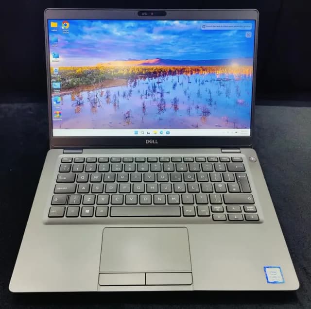 Dell Latitude 5300 i5 8th Generation 8gb Ram 256gb SSD 13.3" Display