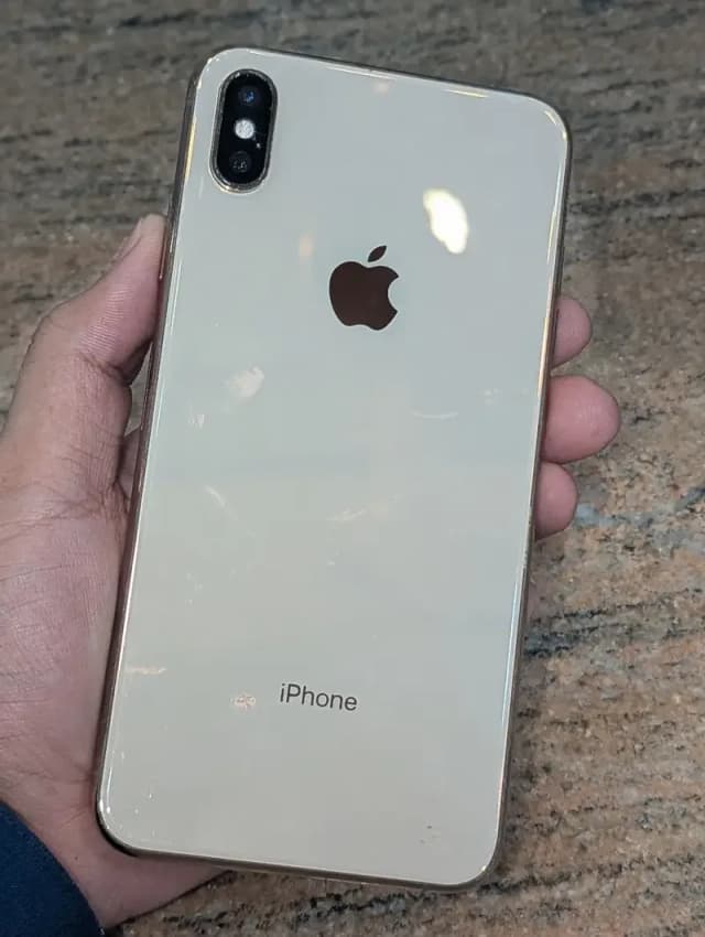 iPhone XS Max 256 GB  (Exchange possible)03274989260 whatsapp only