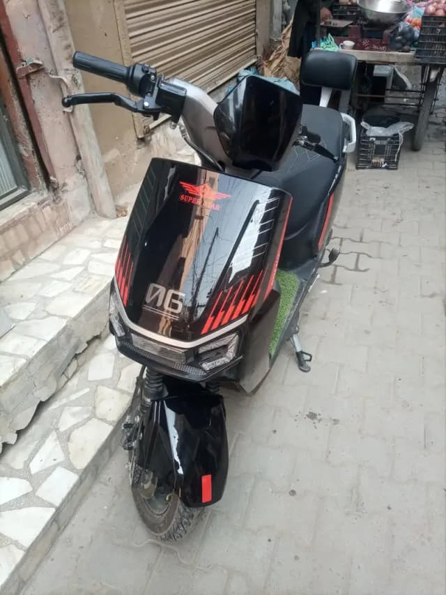 Super star scooty