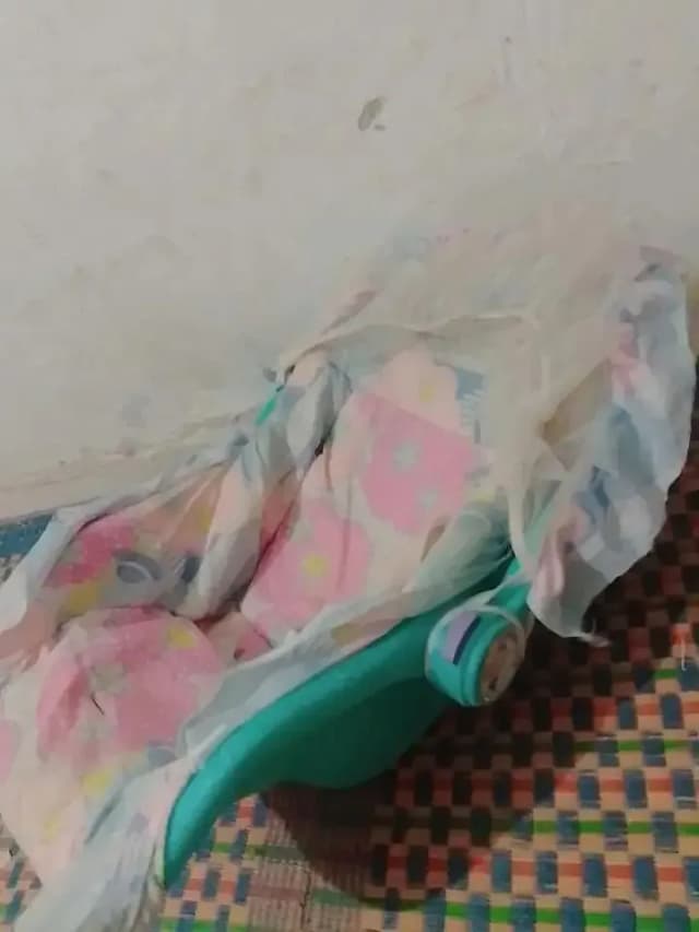 baby cot available good condition