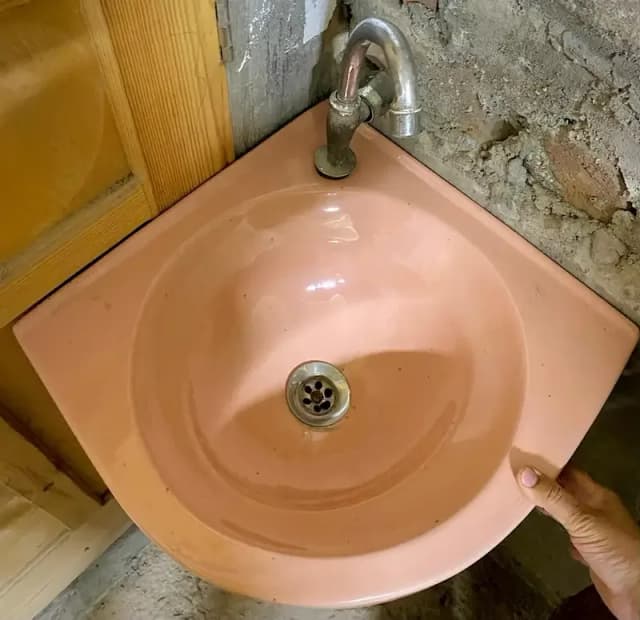 condition 10/10 basins