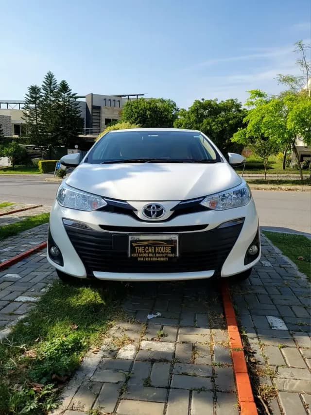 Toyota Yaris X