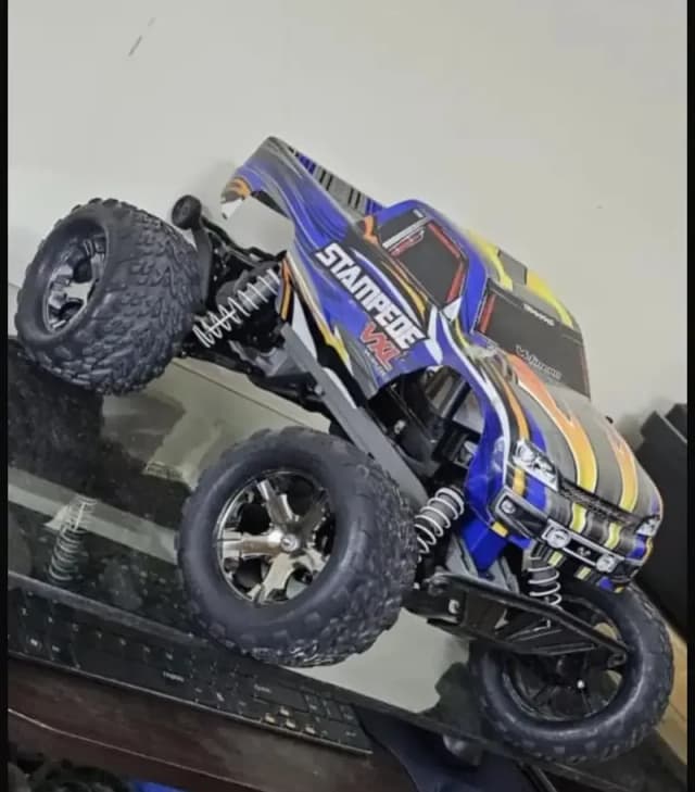 Traxxas stampade vxl