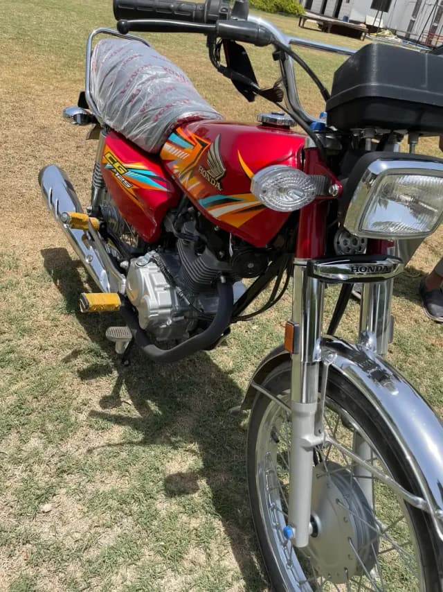 Honda 125 2026 5 Maine ki hai