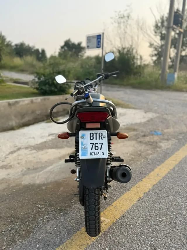 Yamaha YBR 125G 2022 Model | Totally Genuine