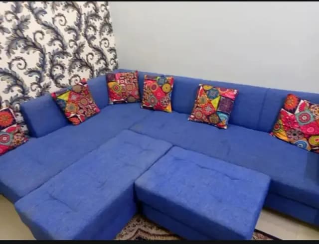 SOFA .