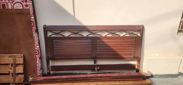 BED SET WITH MATTRESS