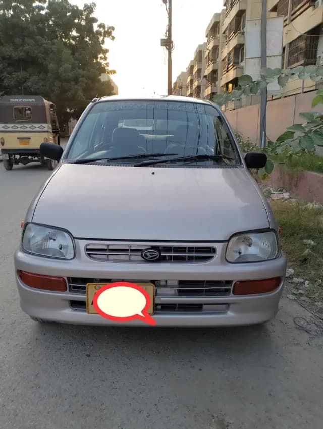 Daihatsu Cuore 2003