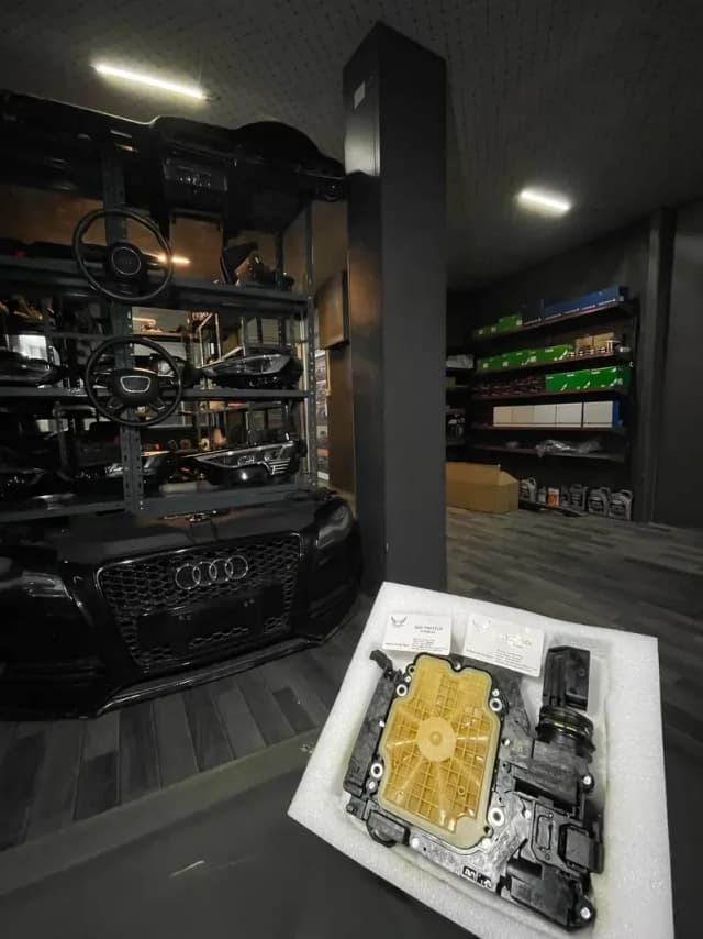 AUDI PARTS TCM For AUDI A4 New Model