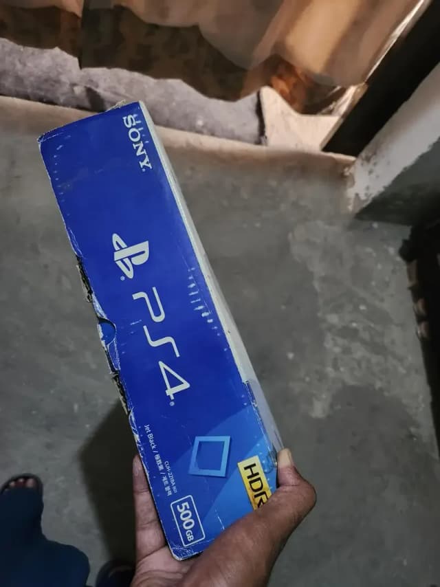 PS4 SLIM 500GB