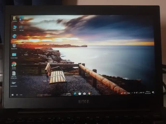 Dell Laptop - Core i5 7th Gen | 4GB RAM | Good Condition