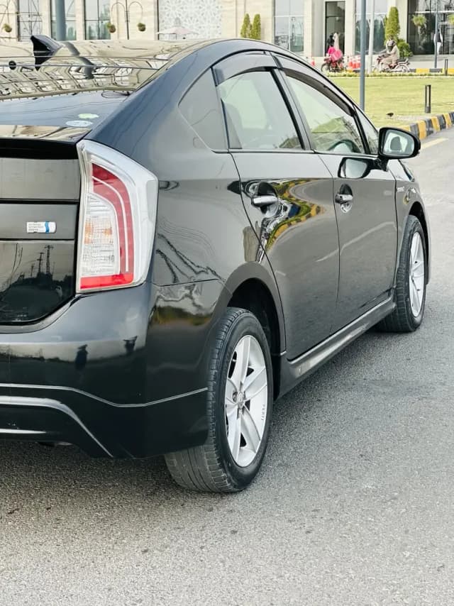 Toyota Prius 2012