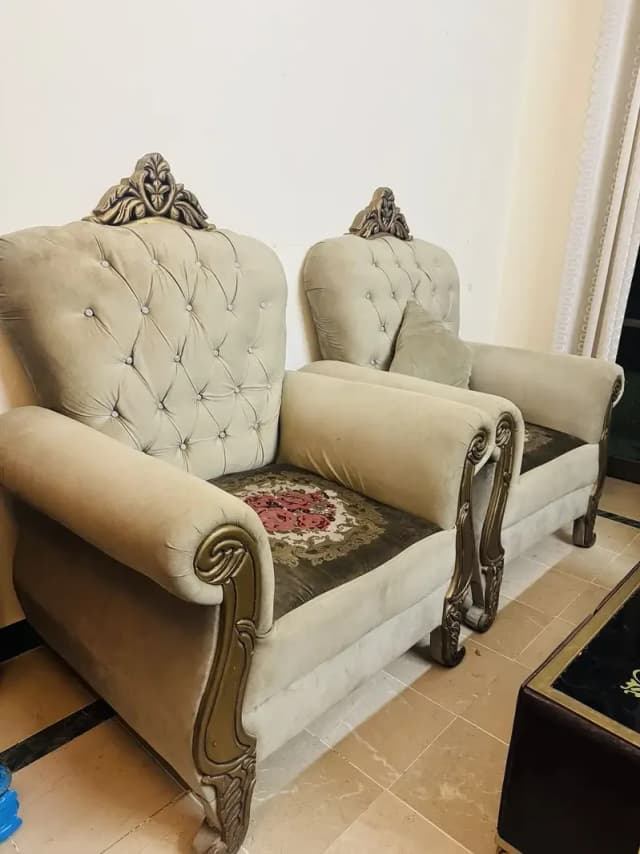 7 SEATER SOFA FOR SALE