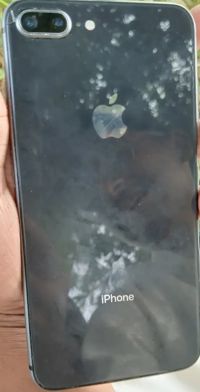 Apple iPhone 8 Plus