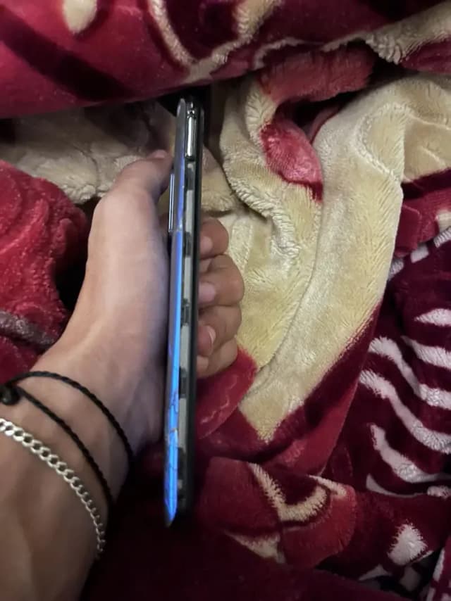 Vivo V19