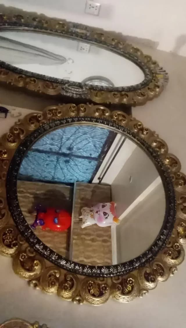 We're selling the brand new set of furniture