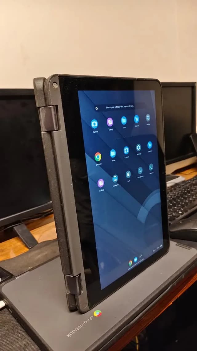 Lenovo 500e Gen 3 2-in-1 Chromebook 8GB RAM | 64GB ROM
