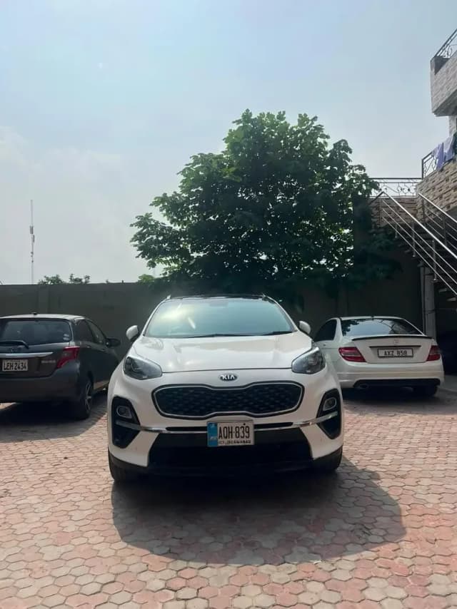 KIA Sportage AWD 2020 Model Bumper to bumper genuine