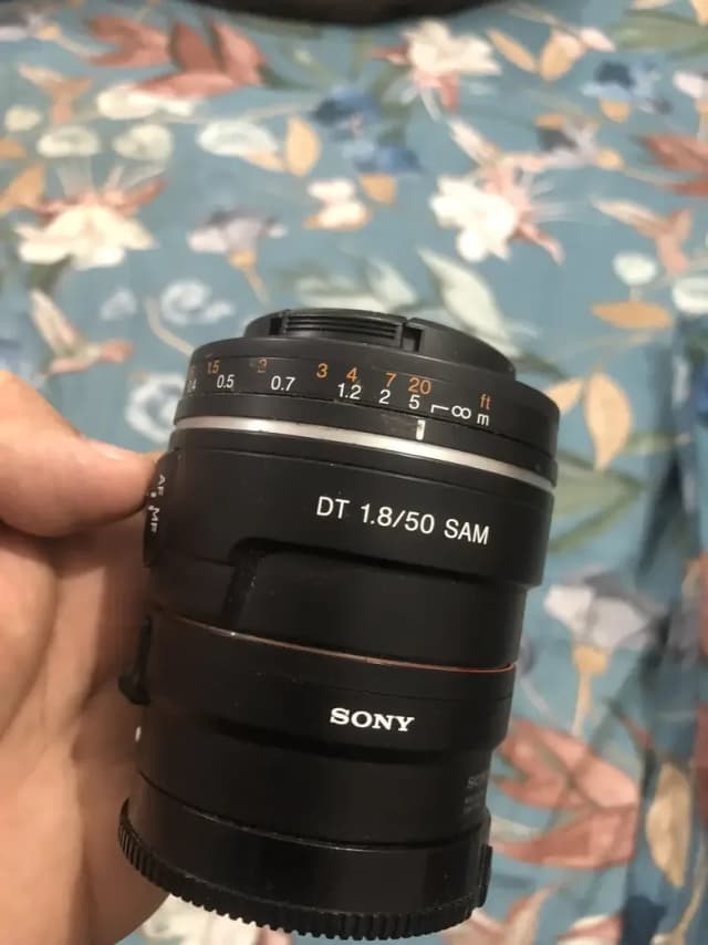 Sony DT 50mm 1.8  35mm 1.8 and 18-55
