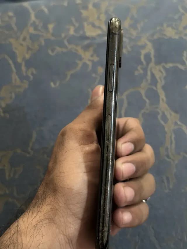 Apple iPhone XS