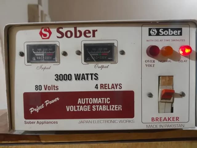 stabilizer 3000 watts working m hain 100% copper  no fult