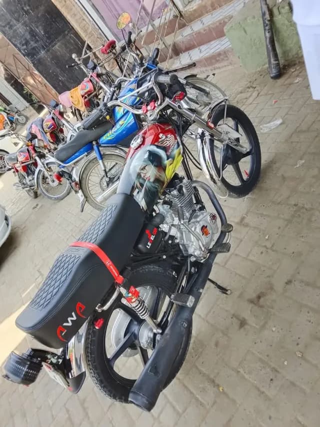 Honda CG 125 2006 Model – Genuine Restoration, Alloy Rims, Bahawalpur