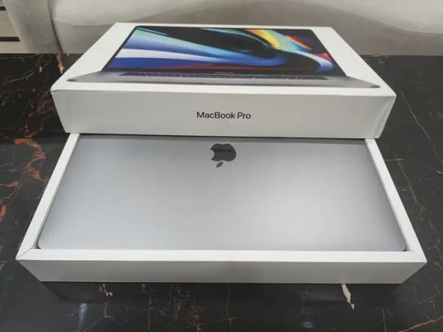 Macbook Pro Core i9 2019