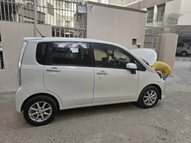 Daihatsu Move 2014