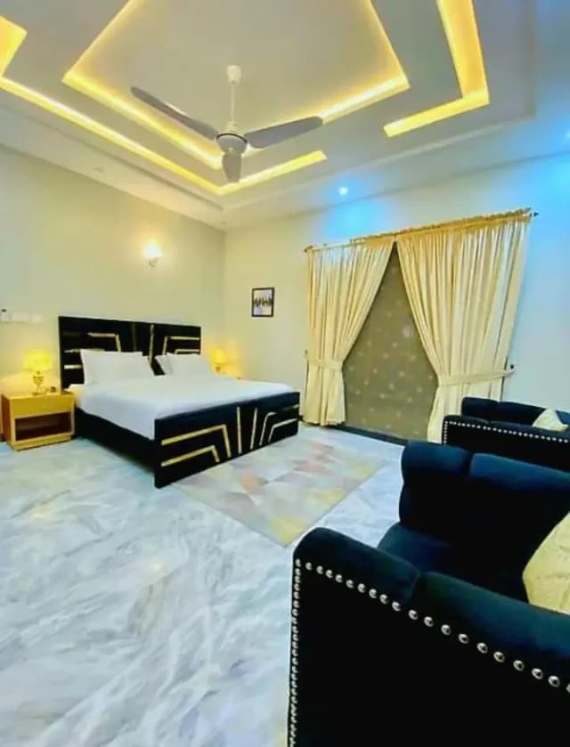SHORT TIME STAY ROOMS AVAILABLE GULSHAN JAUHOR