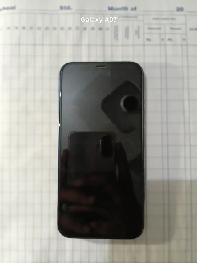 iPhone 12