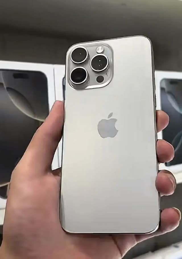 Apple iPhone 15 Pro Max