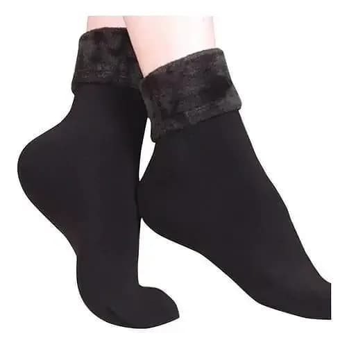 Wool Socks for Winter: Ideal for Men and Women