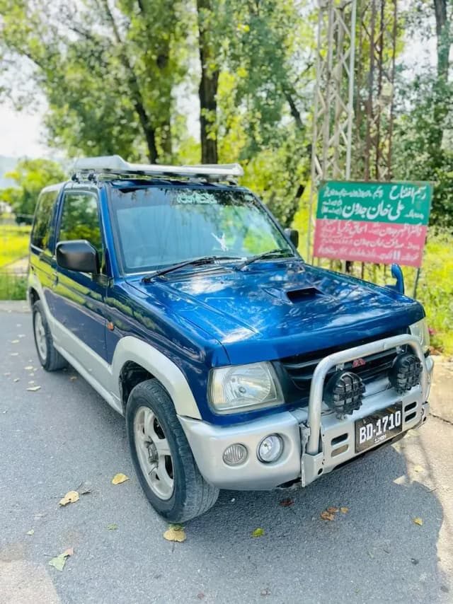 Mitsubishi Pajero Mini 1999