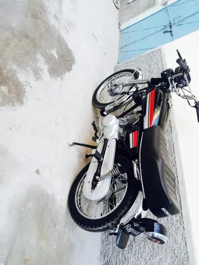 Honda 125cc for sale double Saman