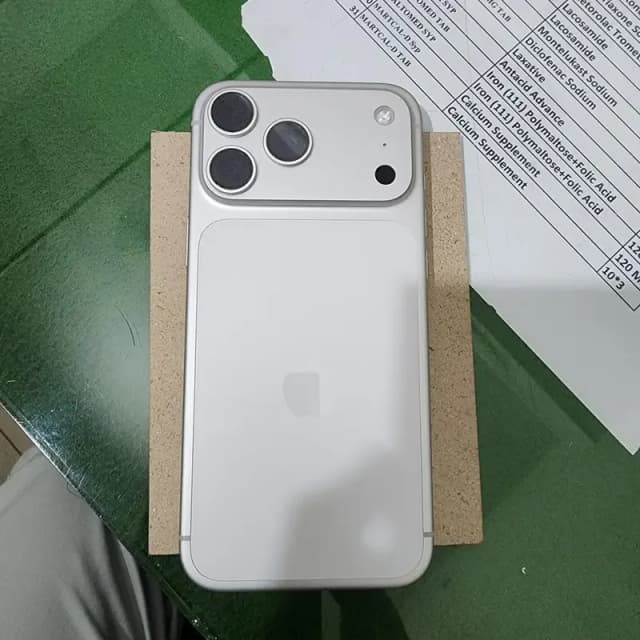 Apple iPhone 17 Pro Max