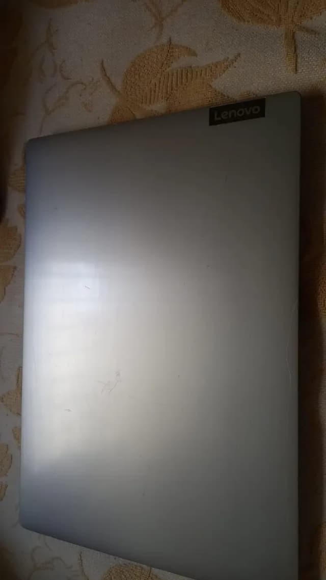 Lenovo Ideapad i5 8th gen, 8gb ddr4