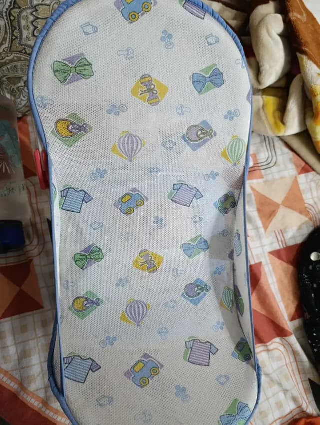 New in condition baby bather