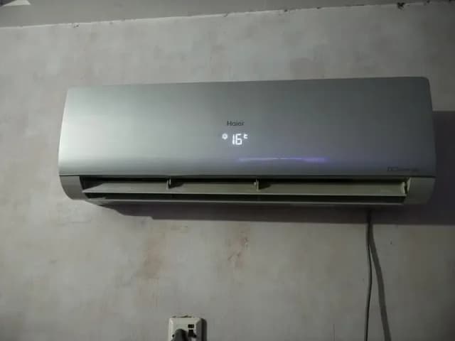 Hair 1.5 Ton Invater AC