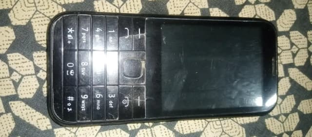 Nokia 225
