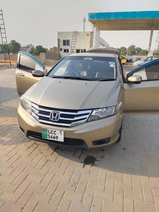 Automatic Honda City aspire 2016 full option