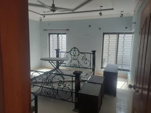 1 kanal upper portion for rent