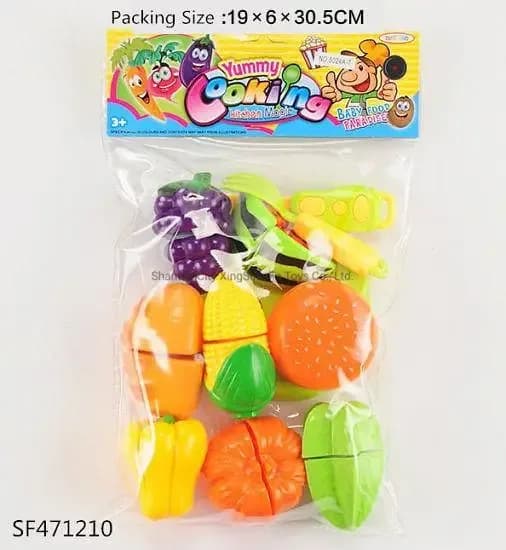 Realistic Sliceable 8 Pcs Fruits And Vegetable Cutting Play Toy Set, Can Be Cut in 2 Parts