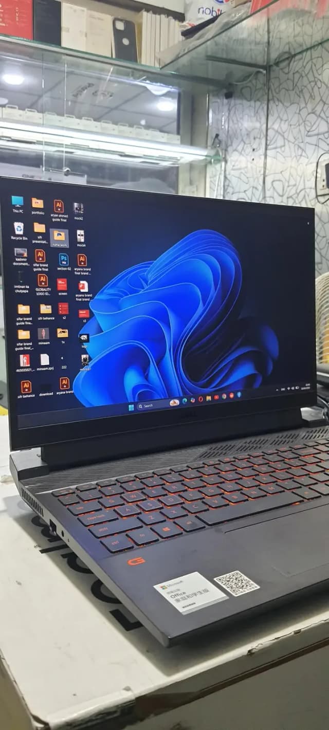 Dell G15 5511