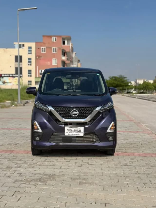 Nissan Dayz Highway Star 2023