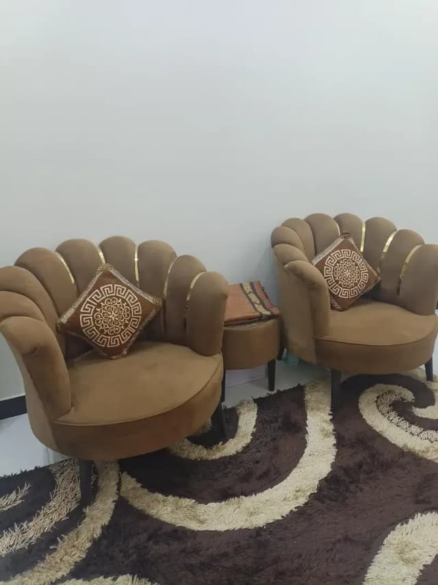 coffee chairs and table