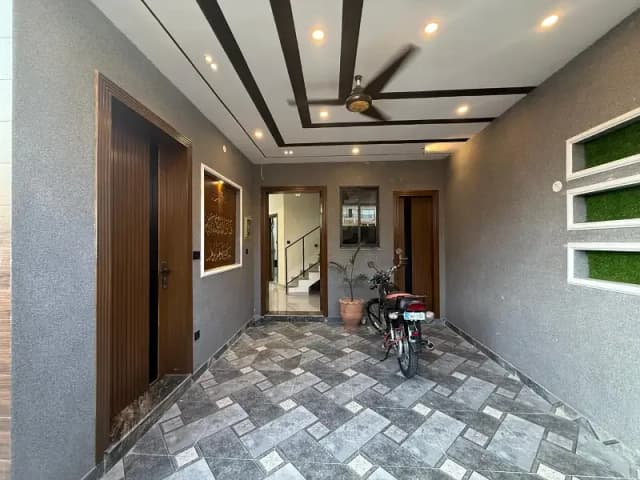 5 Marla Designer House for Sale