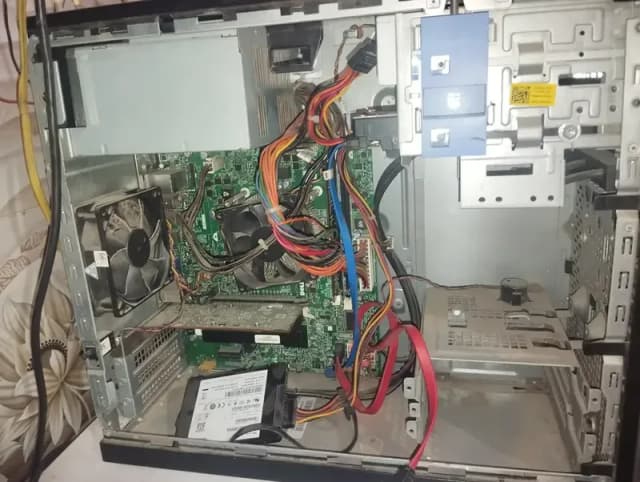 Full Gaming Pc Setup_Core i3 : 8gb RAM 2Gb GPU Monitor+Keyboard+Mouse