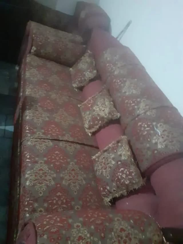 5 Seater Sofa New Condition O3OI56O2OO3